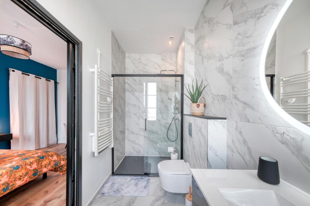 Appartement Superbe 2 Pieces Avec Jacuzzi Privatif Face Gare Proche Cathedrale à Chartres Extérieur photo